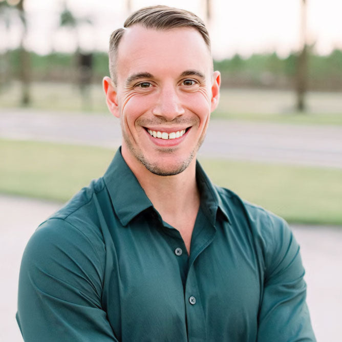 Headshot of Lucas Morgan outdoors